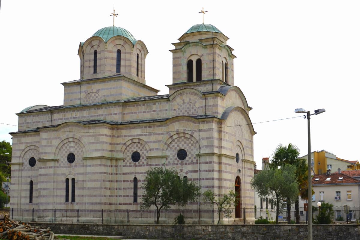 Tivat - vjerski objekti
