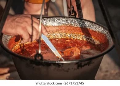 Riblja čorba – tradicionalni specijalitet nastao uz more, rijeke i jezera