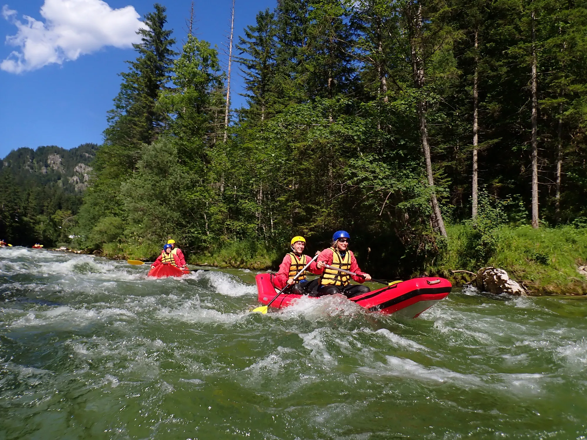 Rafting u Crnoj Gori – avantura kroz divlje rijeke i veličanstvene kanjone galerija 2